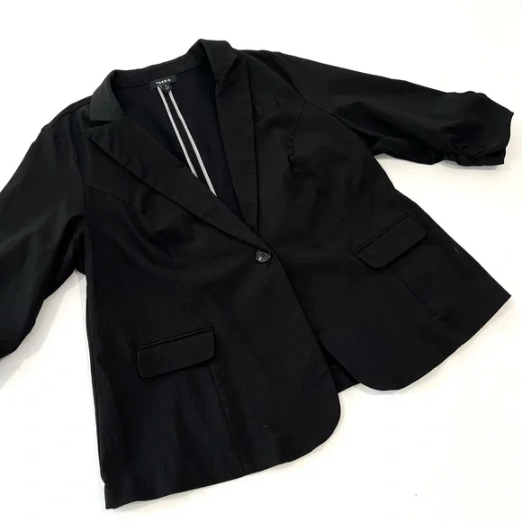 TORRID • 3/4 sleeve blazer coat - Picture 3 of 10